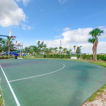 Gorgeous 2Br Lakeview Condo With Waterpark Kissimmee Bagian luar foto