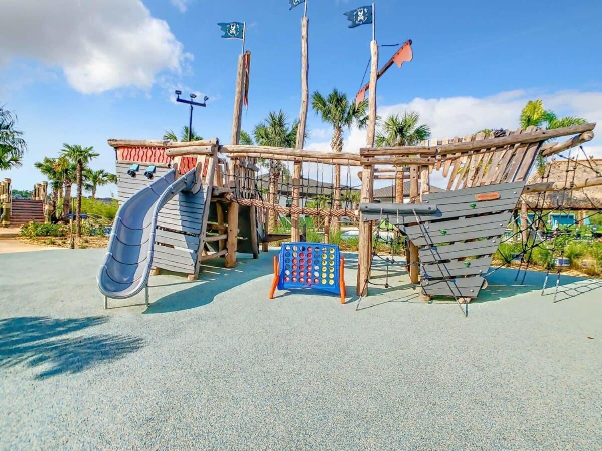 Gorgeous 2Br Lakeview Condo With Waterpark Kissimmee Bagian luar foto