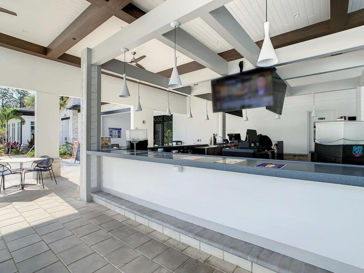 Gorgeous 2Br Lakeview Condo With Waterpark Kissimmee Bagian luar foto