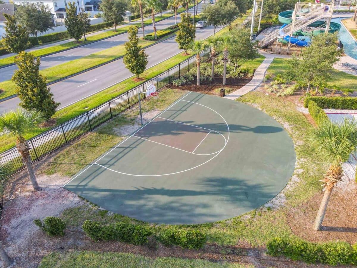 Gorgeous 2Br Lakeview Condo With Waterpark Kissimmee Bagian luar foto
