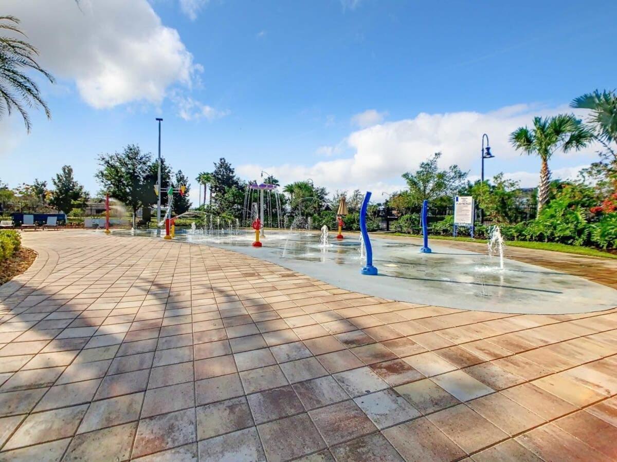 Gorgeous 2Br Lakeview Condo With Waterpark Kissimmee Bagian luar foto