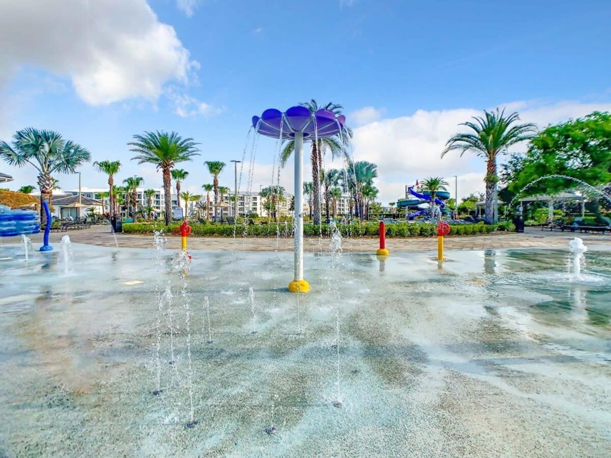 Gorgeous 2Br Lakeview Condo With Waterpark Kissimmee Bagian luar foto