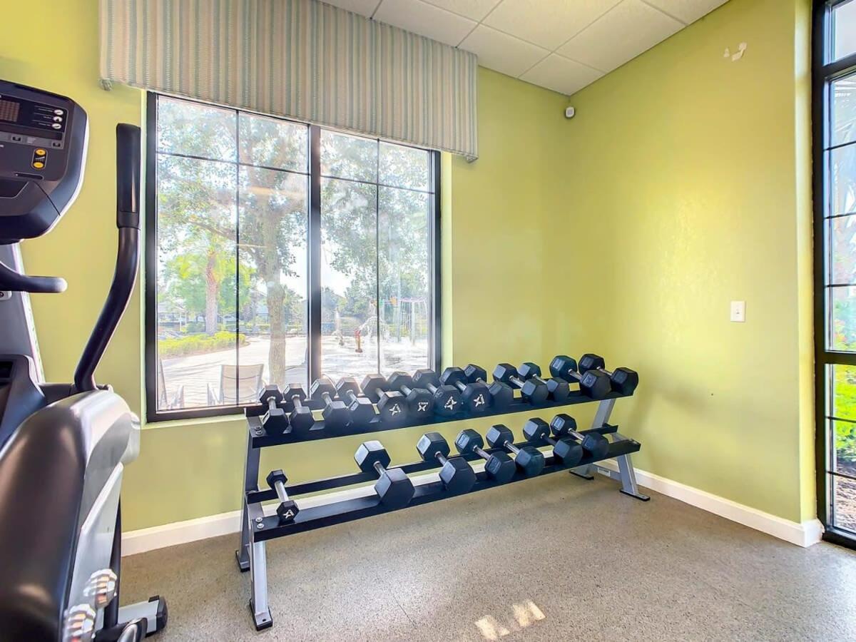 Gorgeous 2Br Lakeview Condo With Waterpark Kissimmee Bagian luar foto